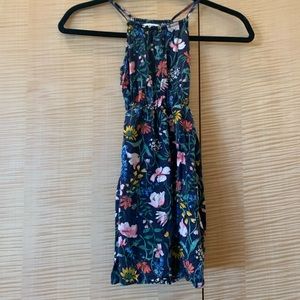 Old Navy floral dress  - girls size small (6-7)